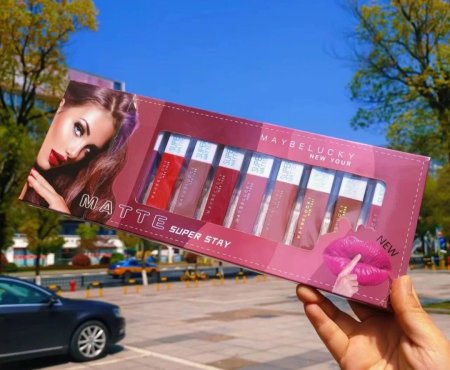 مجموعة أحمر شفاه سائل "Maybelucky Matte