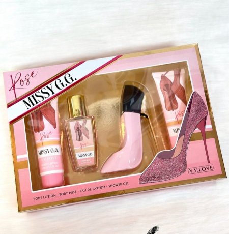 مجموعه عطور نسائية