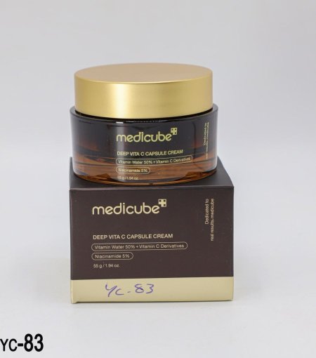 كريم كبسولات التفتيح ديب فيتا سي من ميديكيوب medicube